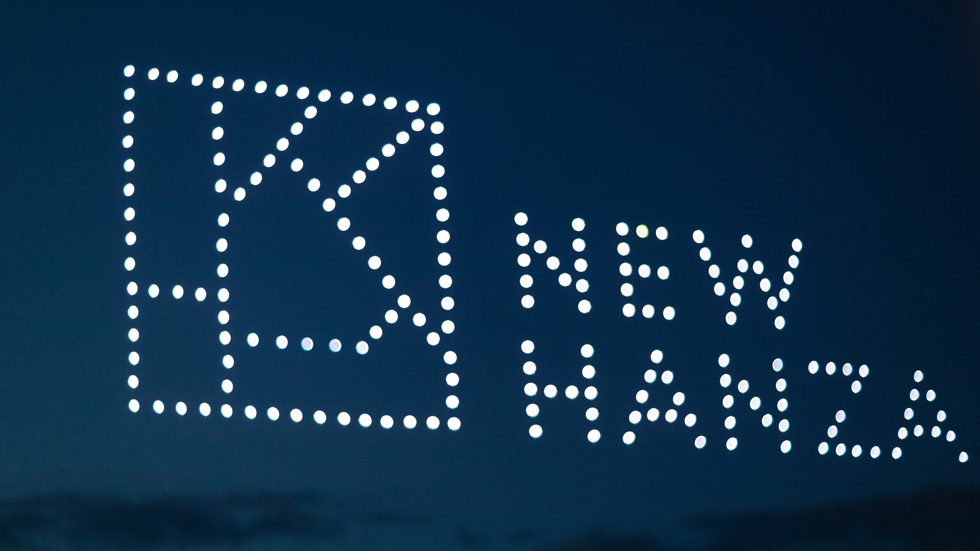 New Hanza teritorijā aizvadīts Latvijā unikāls dronu šovs