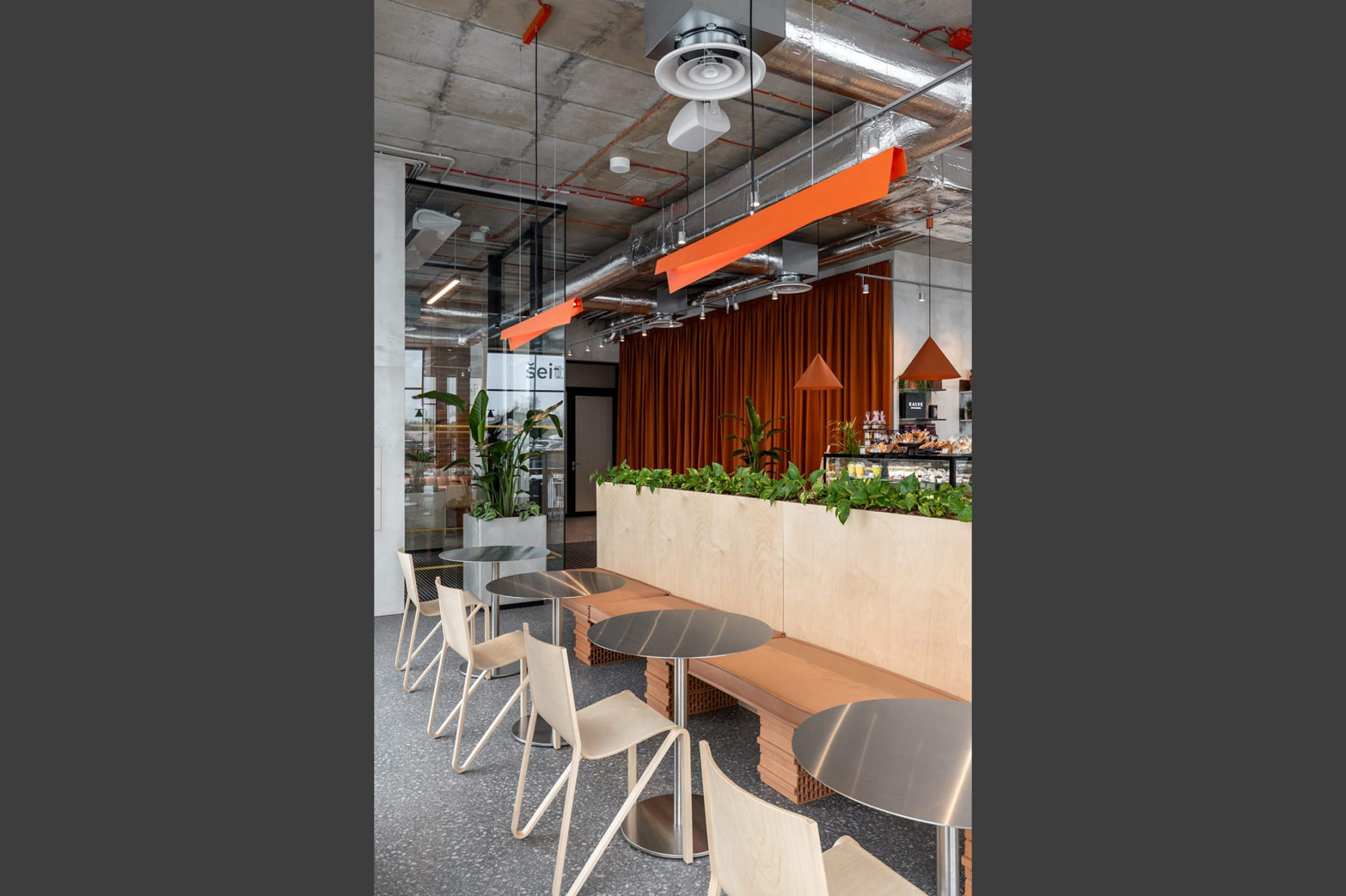 New Hanza Tala Tower Cafe 5